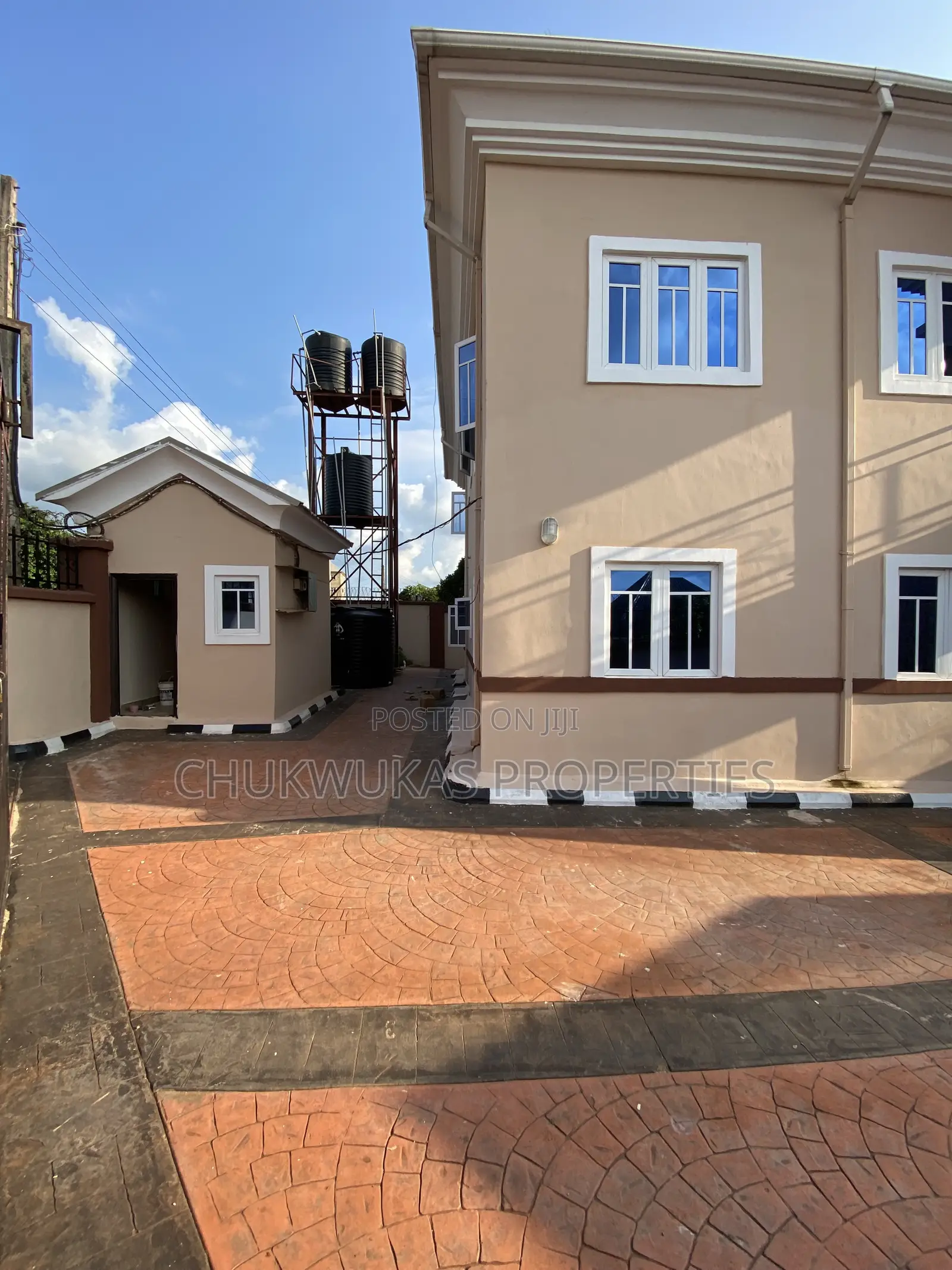 4bdrm Duplex in Centenary City Enugu for sale in Enugu