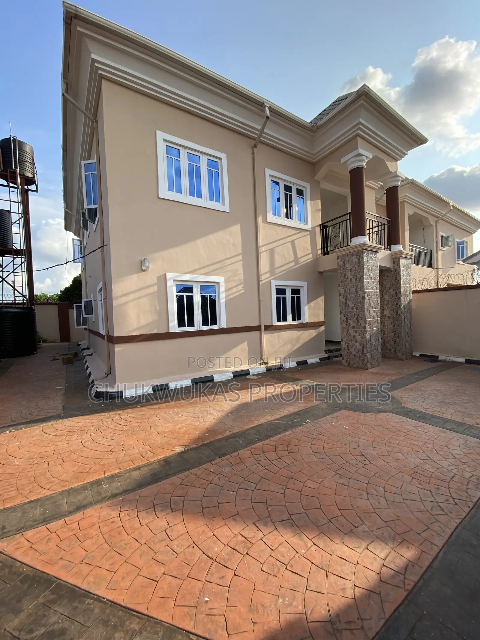 4bdrm Duplex in Centenary City Enugu for sale in Enugu