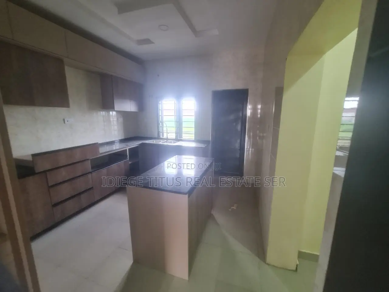 3bdrm Block of Flats in Cluster 5, FHA for rent in FHA