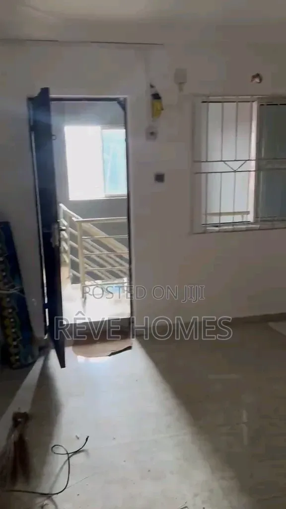 Studio Apartment in Onike for rent in Onike