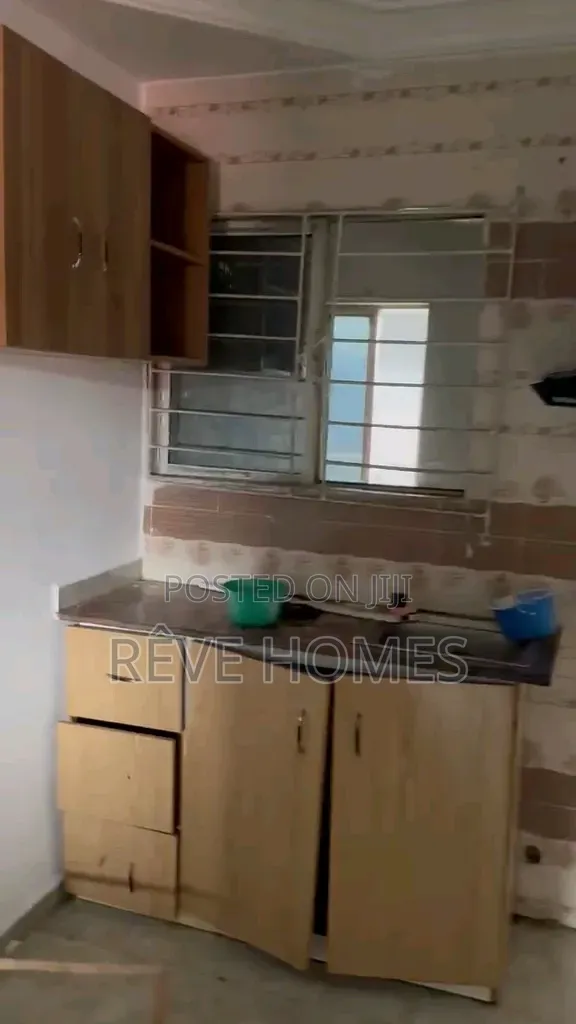 Studio Apartment in Onike for rent in Onike