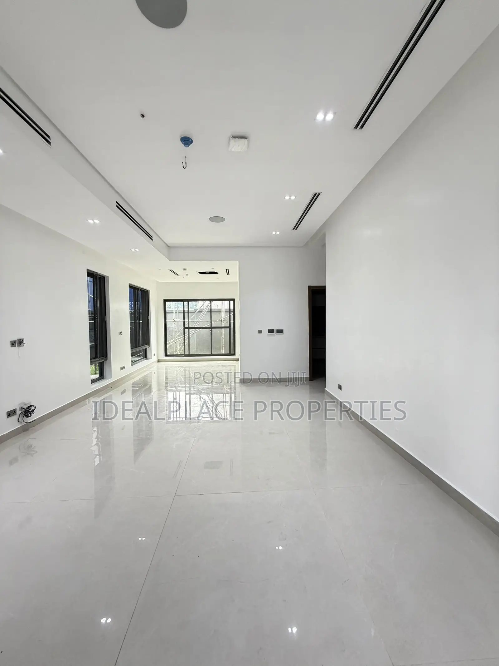 5bdrm Duplex in Old Ikoyi for sale in Old Ikoyi