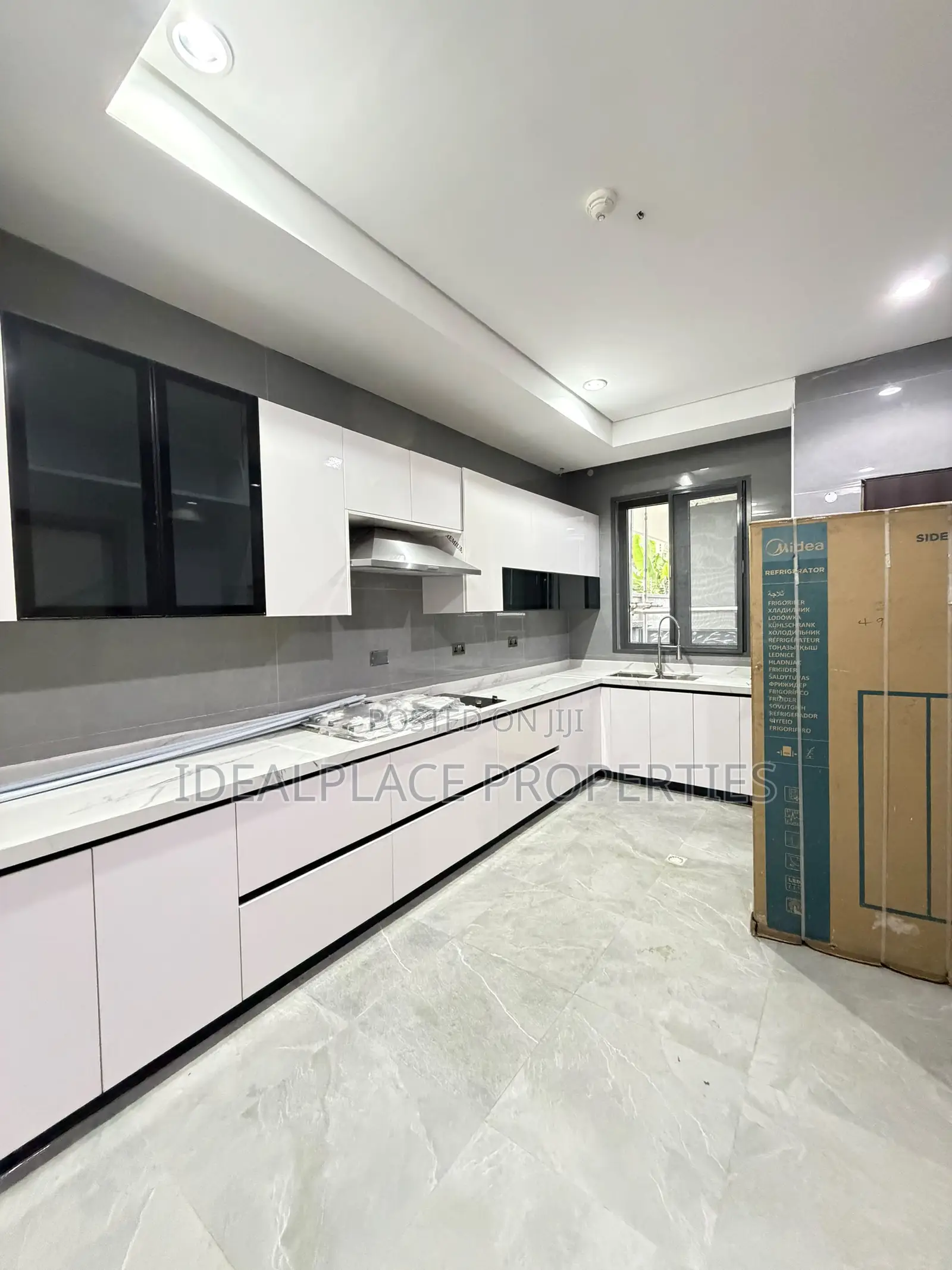 5bdrm Duplex in Old Ikoyi for sale in Old Ikoyi