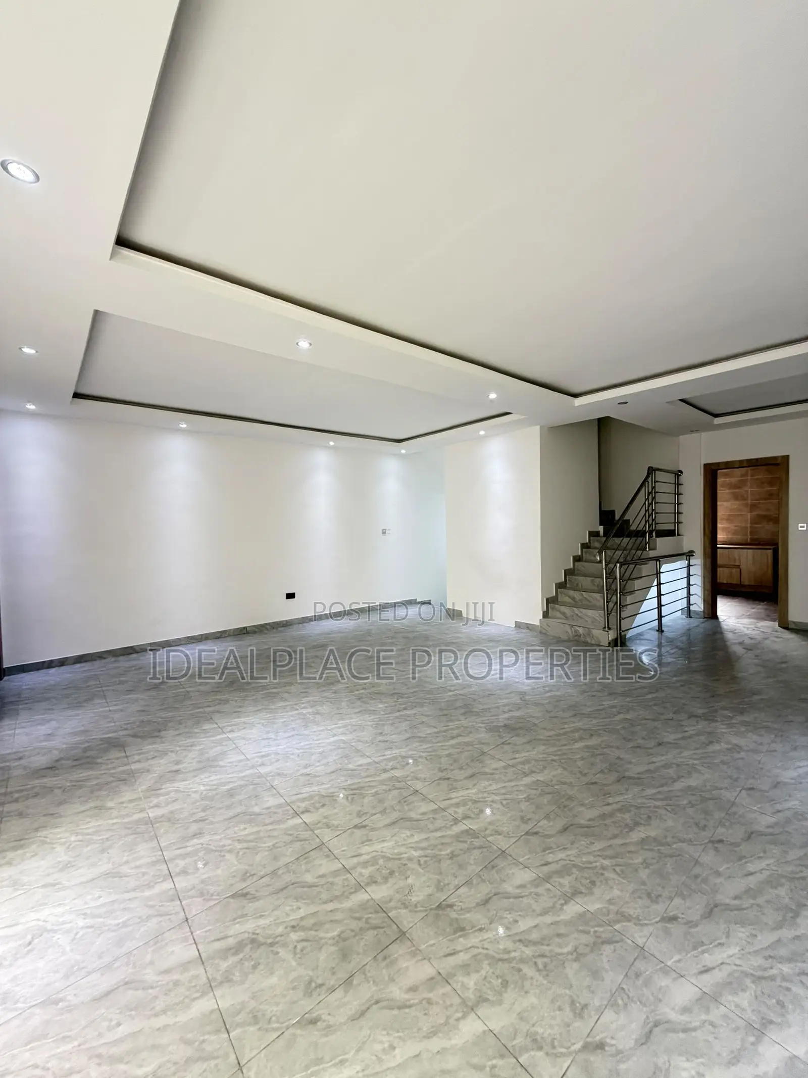 4bdrm Duplex in Ikoyi for sale in Ikoyi