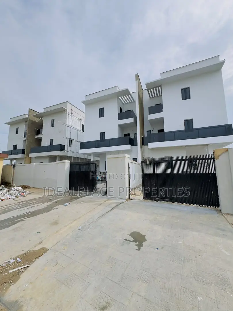 4bdrm Duplex in Ogudu GRA for sale in Ogudu GRA