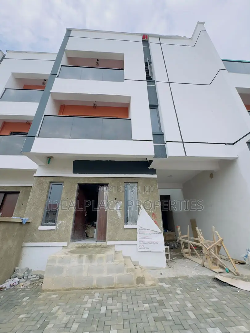 4bdrm Townhouse/Terrace in Ogudu GRA for sale in Ogudu GRA