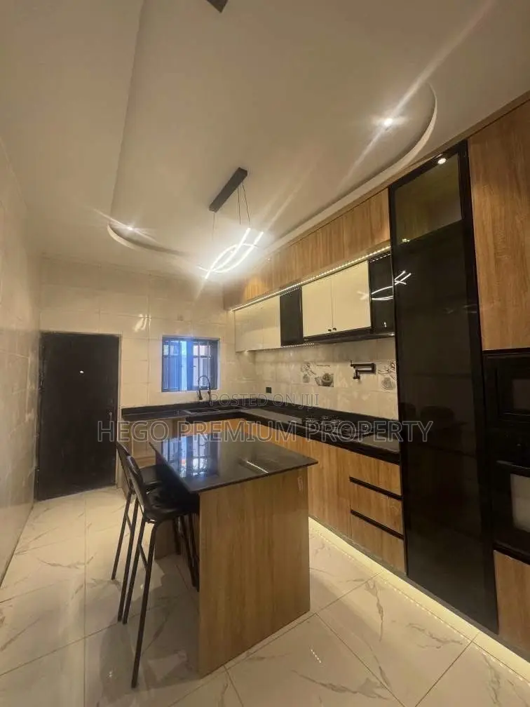 4bdrm Duplex in Dana Estate,, Obio-Akpor for sale in Obio-Akpor