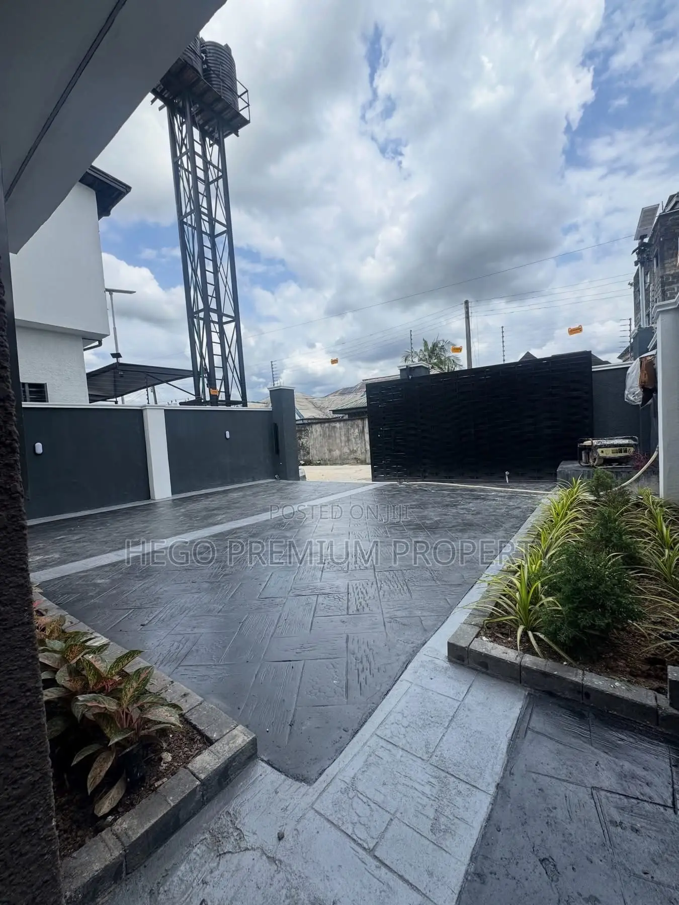4bdrm Duplex in Dana Estate,, Obio-Akpor for sale in Obio-Akpor