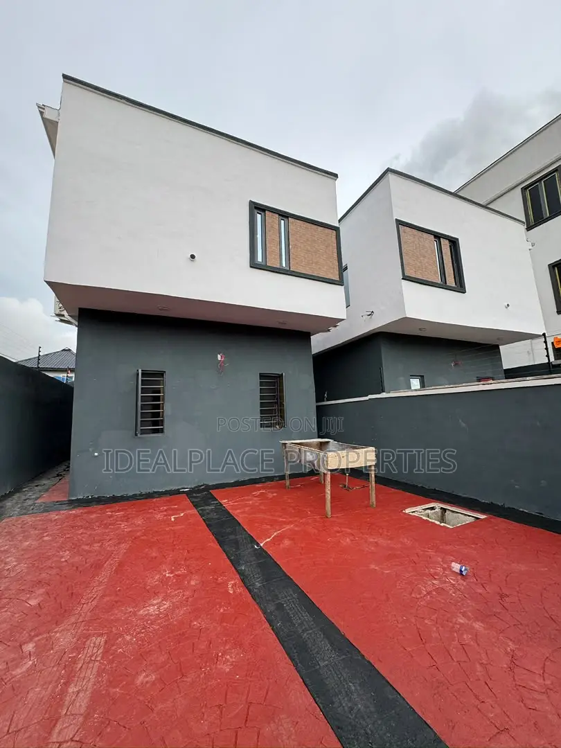 2bdrm Townhouse/Terrace in Magodo for sale in Magodo