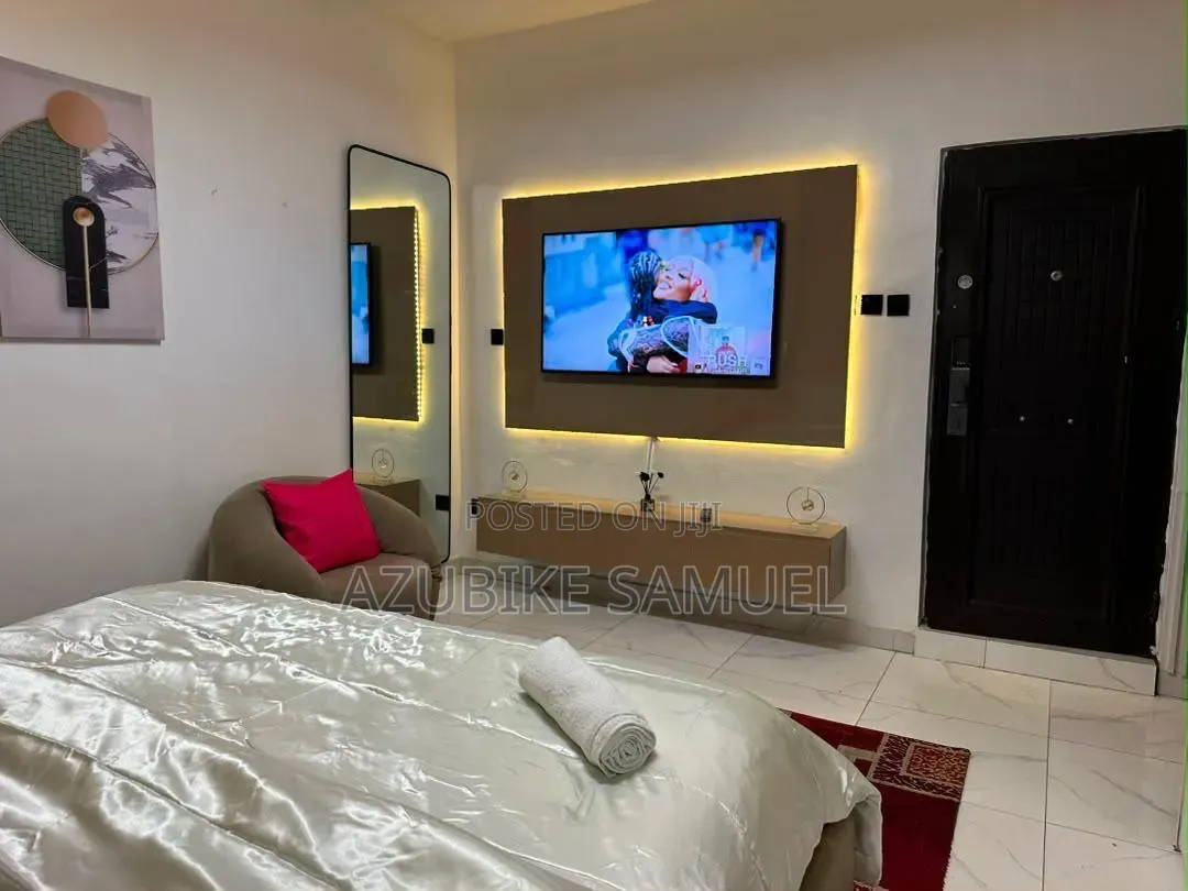 Furnished 2bdrm Block of Flats in Victory, Ahmadu Bello Way for rent in Ahmadu Bello Way