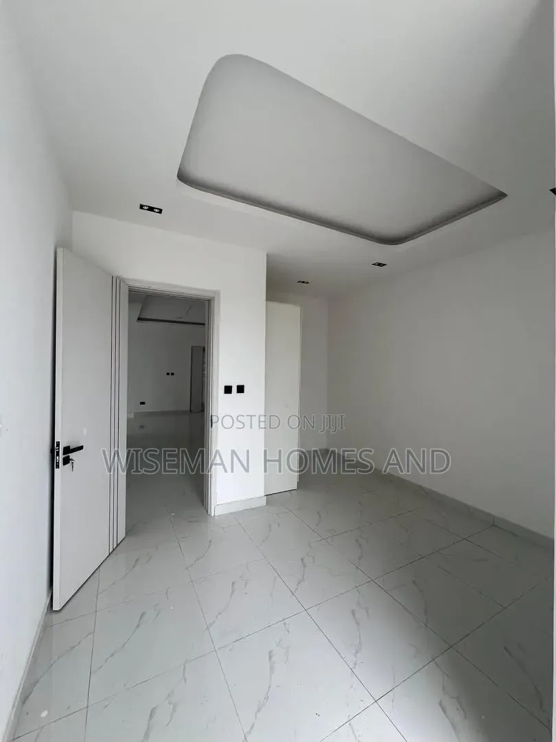 2bdrm Apartment in Ikate Lekki Eti-Osa for rent in Ikate