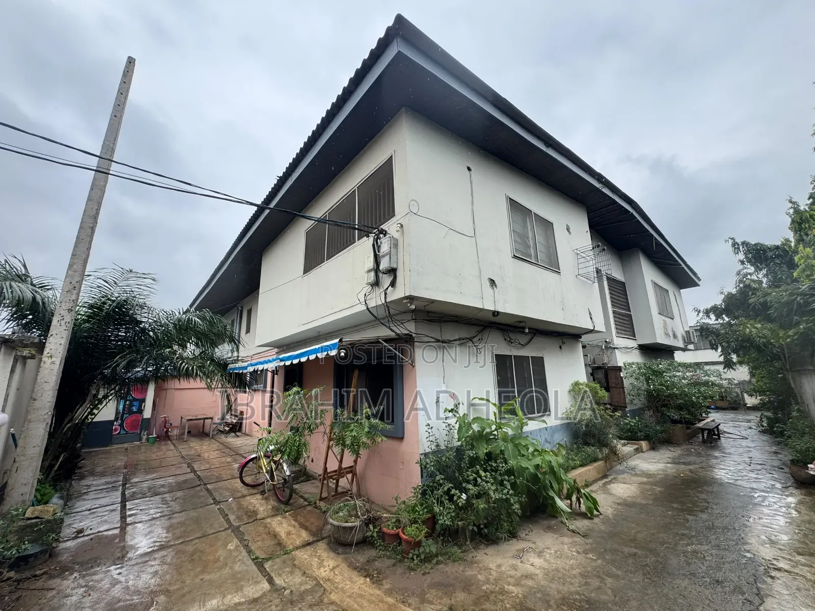 2bdrm Duplex in Ilupeju Industrial Estate for sale in Ilupeju Industrial Estate