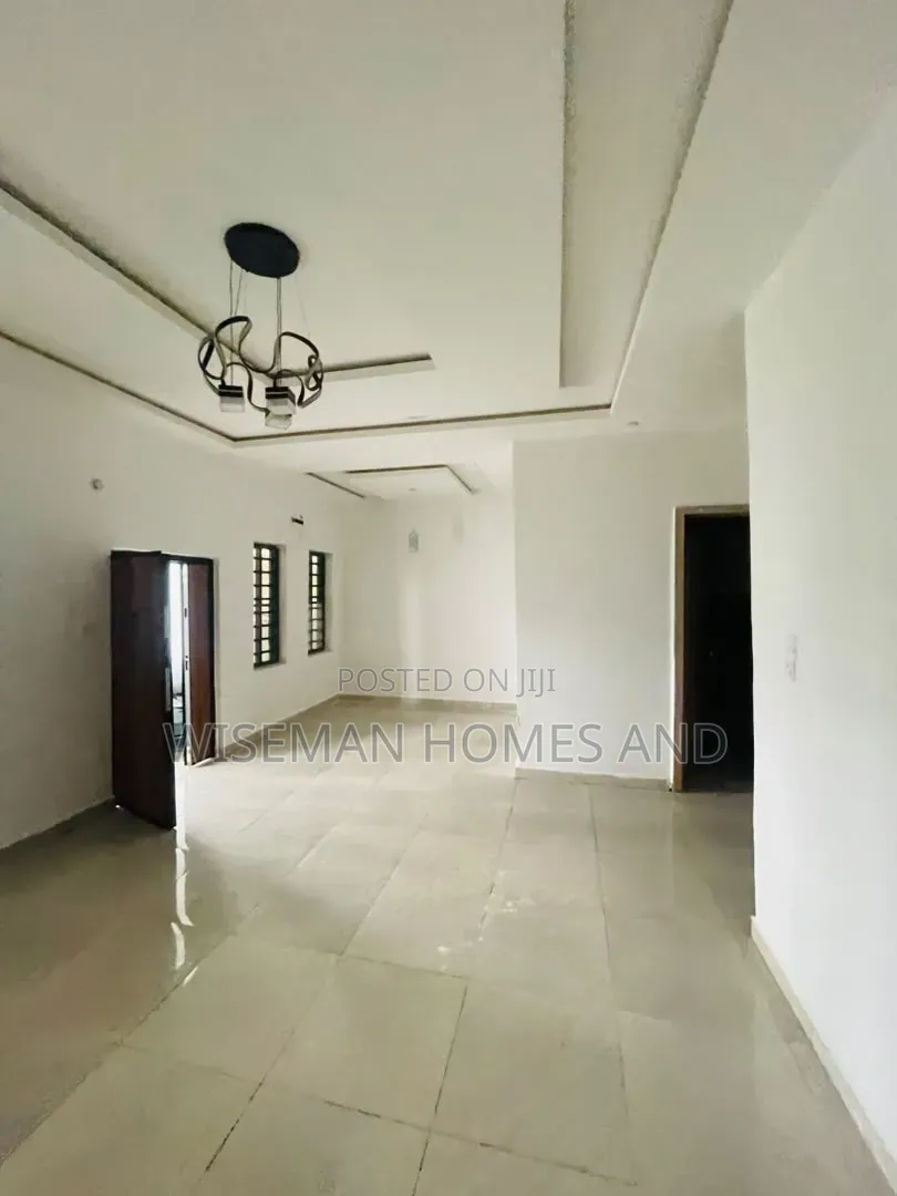 4bdrm Duplex in Vgc Extension for rent in VGC / Ajah