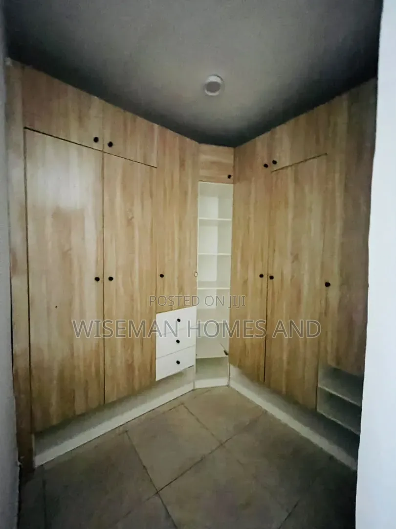 4bdrm Duplex in Vgc Extension for rent in VGC / Ajah