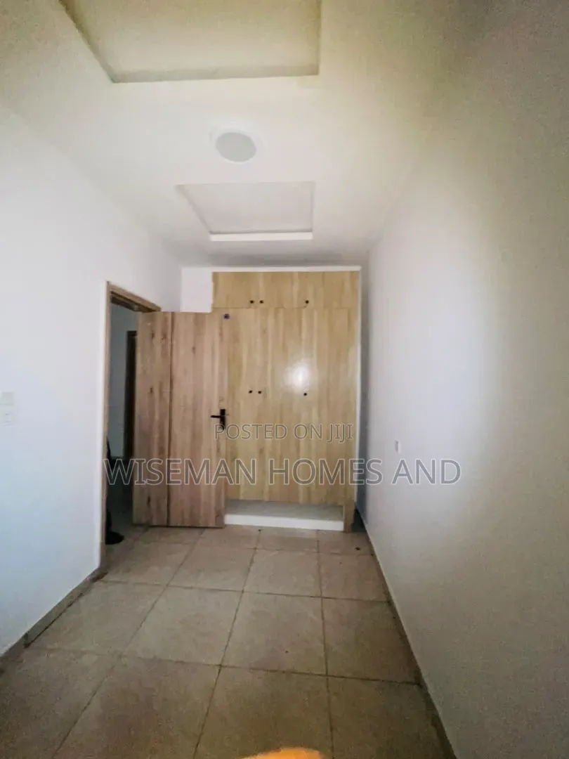 4bdrm Duplex in Vgc Extension for rent in VGC / Ajah