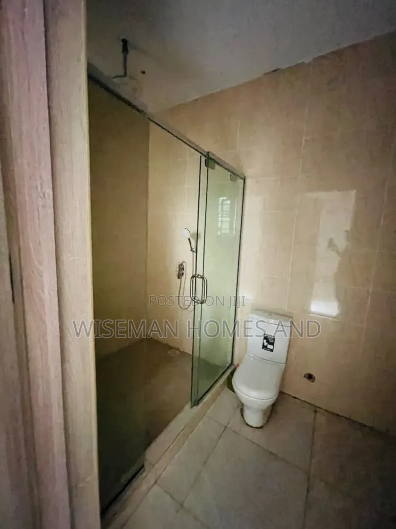 4bdrm Duplex in Vgc Extension for rent in VGC / Ajah