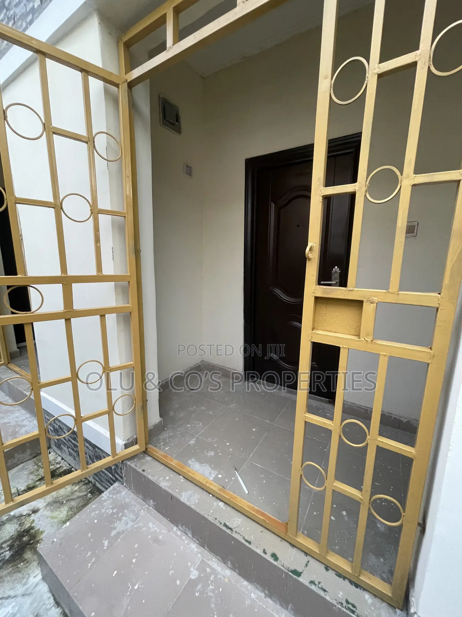 Studio Apartment in Fortroyal Estate, Lugbe District for rent in Lugbe District