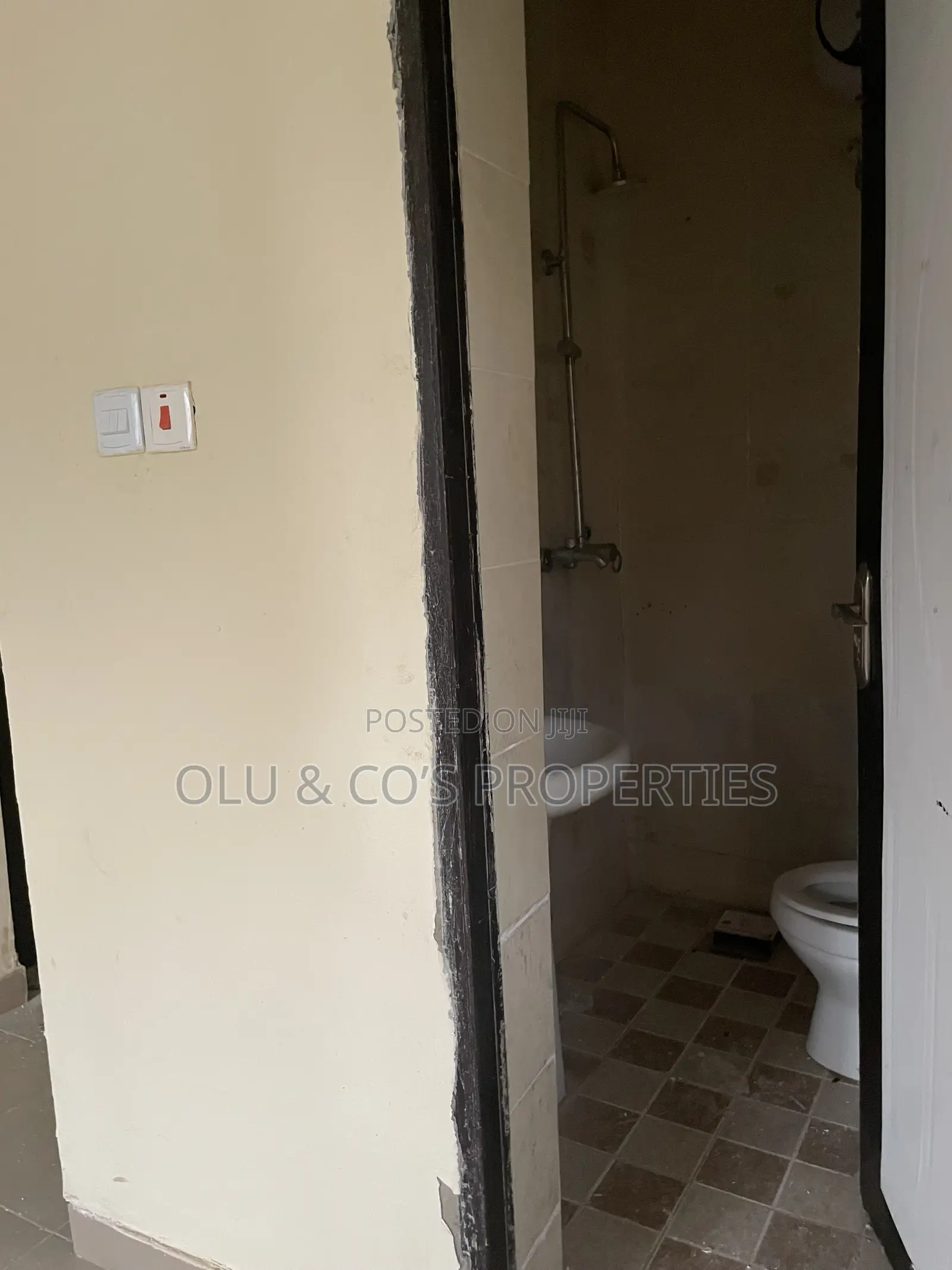 Studio Apartment in Fortroyal Estate, Lugbe District for rent in Lugbe District