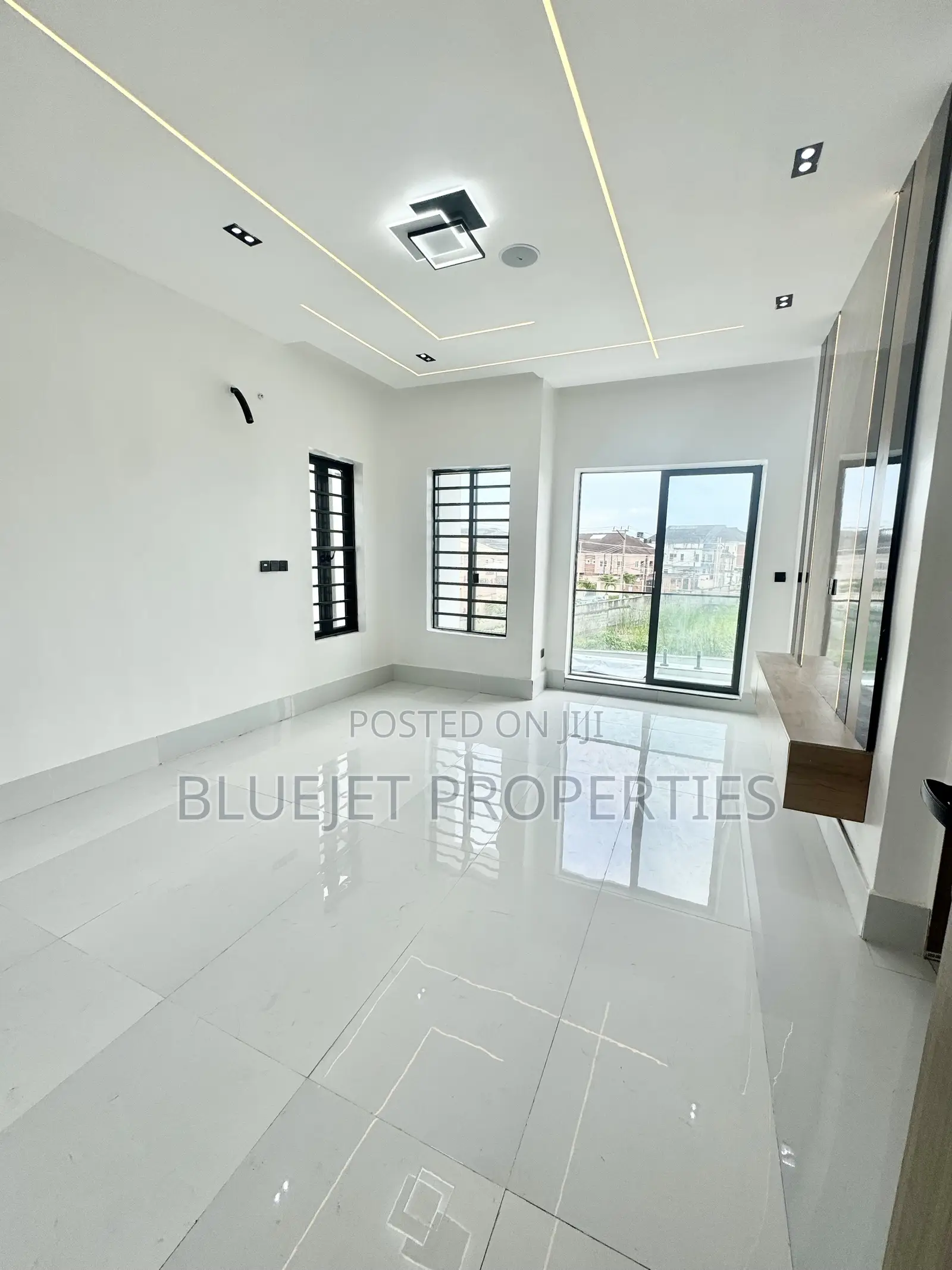 Furnished 4bdrm Duplex in Ajah for sale in Ado / Ajah