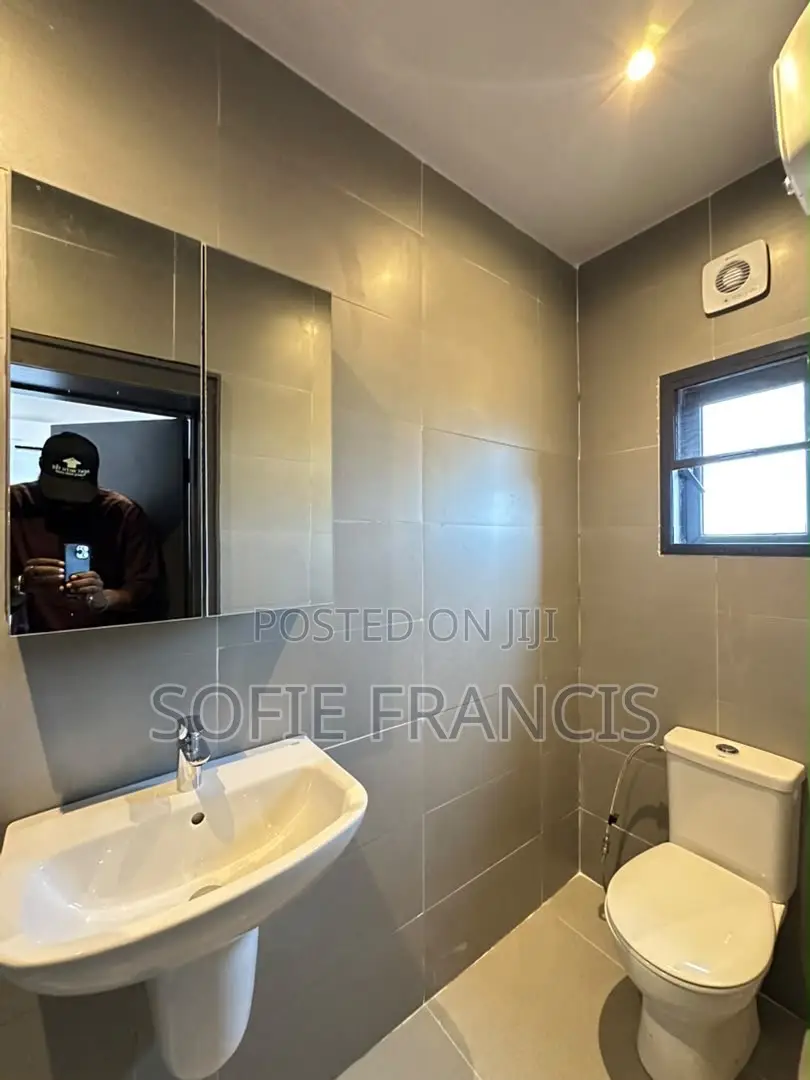 2bdrm Apartment in Ikate for rent in Ikate
