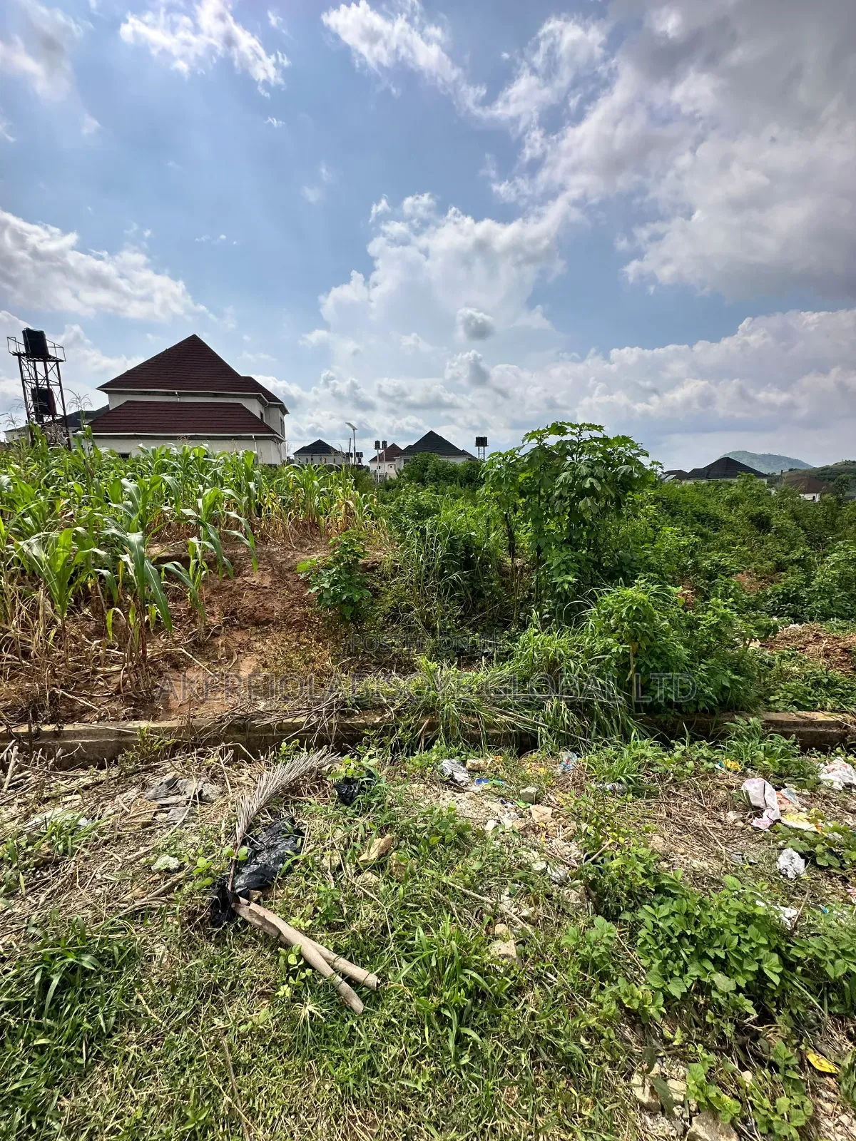 700sqm of Land for Fully Detached Duplex With Bq in Life Camp