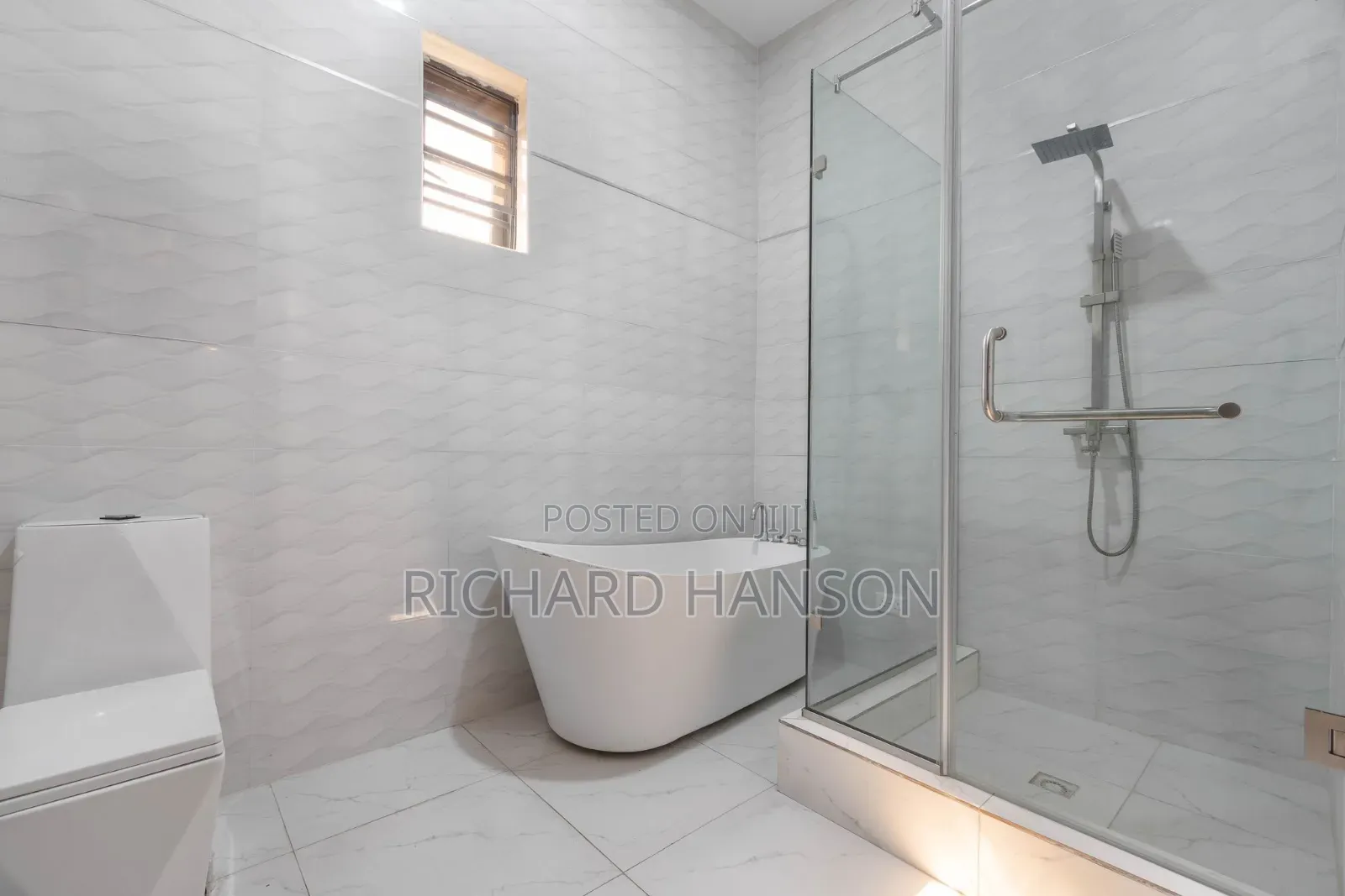 Furnished 4bdrm Duplex in Igboefon for rent in Igbo-efon