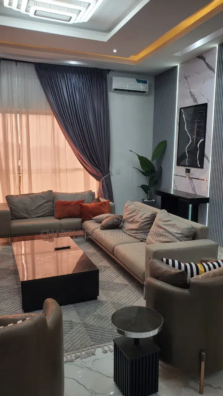 Furnished 3bdrm Apartment in Ikeja GRA for rent in Ikeja GRA