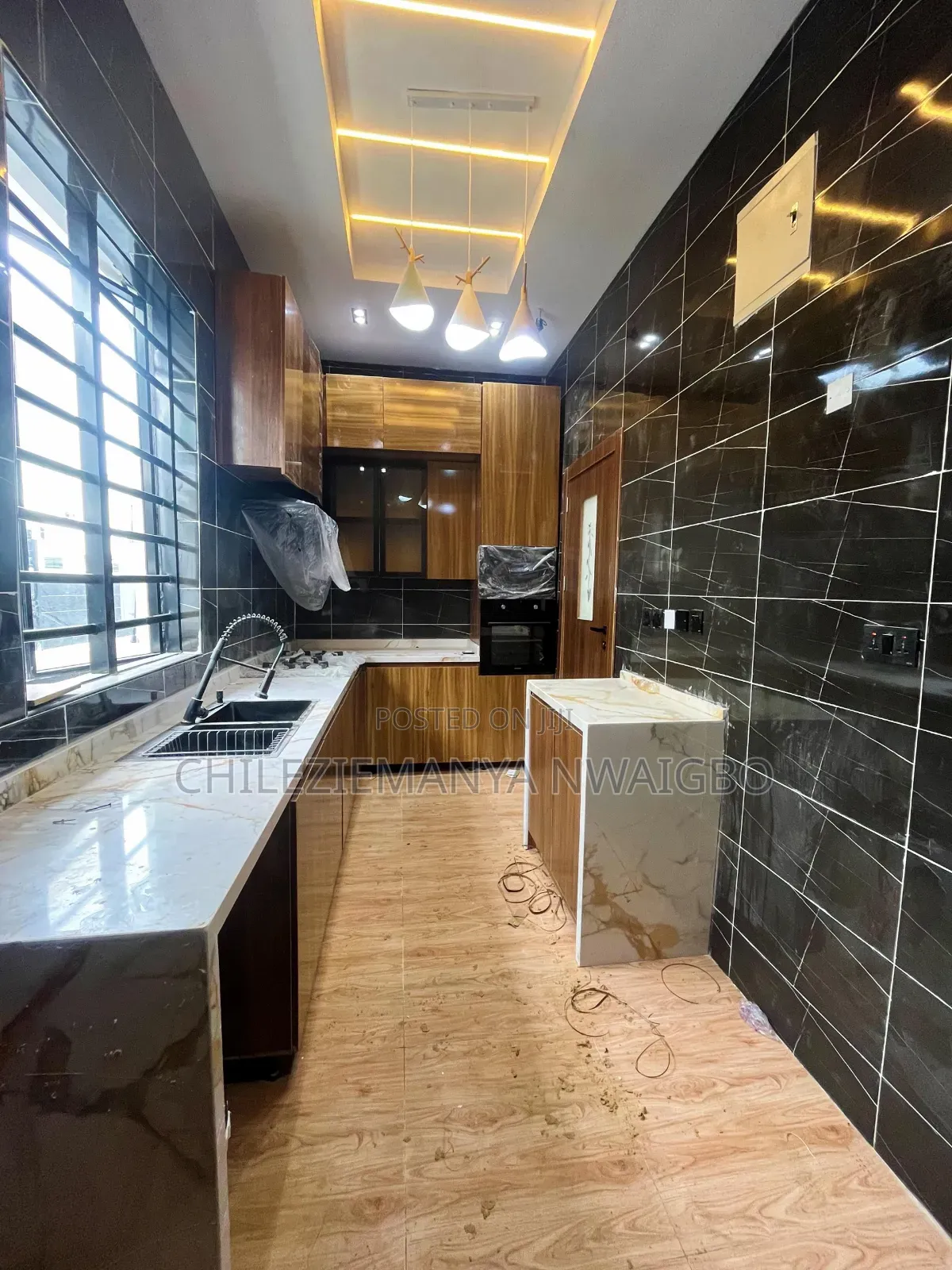4bdrm Duplex in Ikota for sale in Ikota