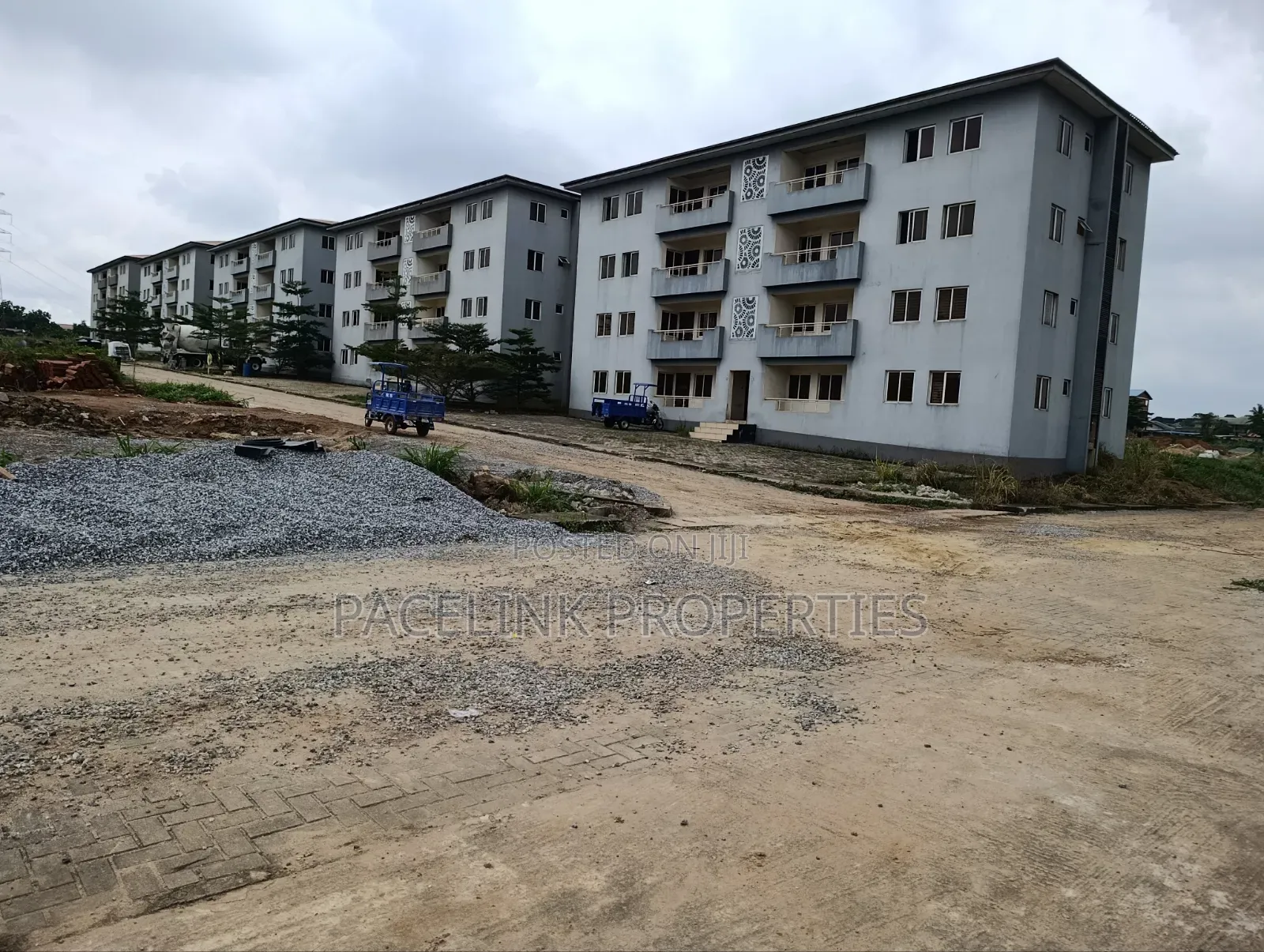 2bdrm Block of Flats in Ipaja Command for sale in Ipaja / Ipaja