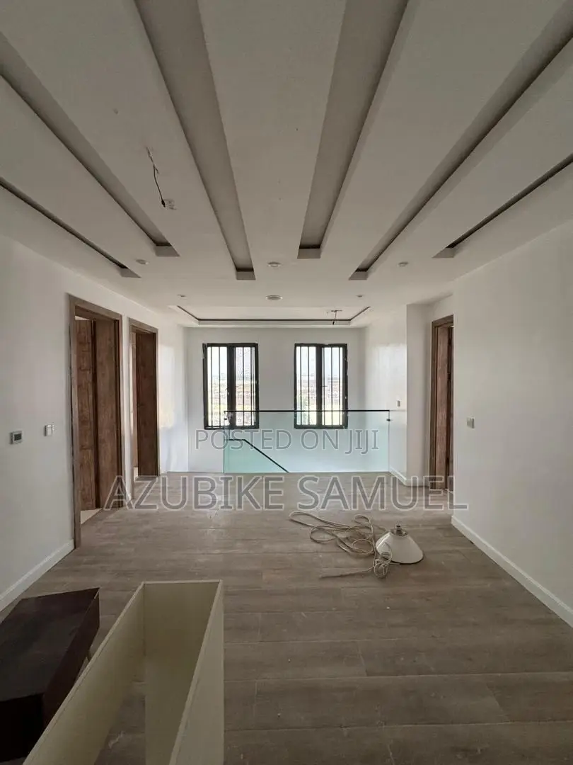 4bdrm Apartment in Lekki Phase 1 for rent in Lekki Phase 1