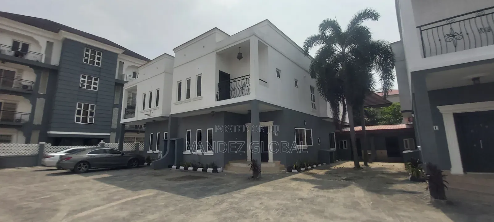 4bdrm Duplex in Lekki for rent in Lekki