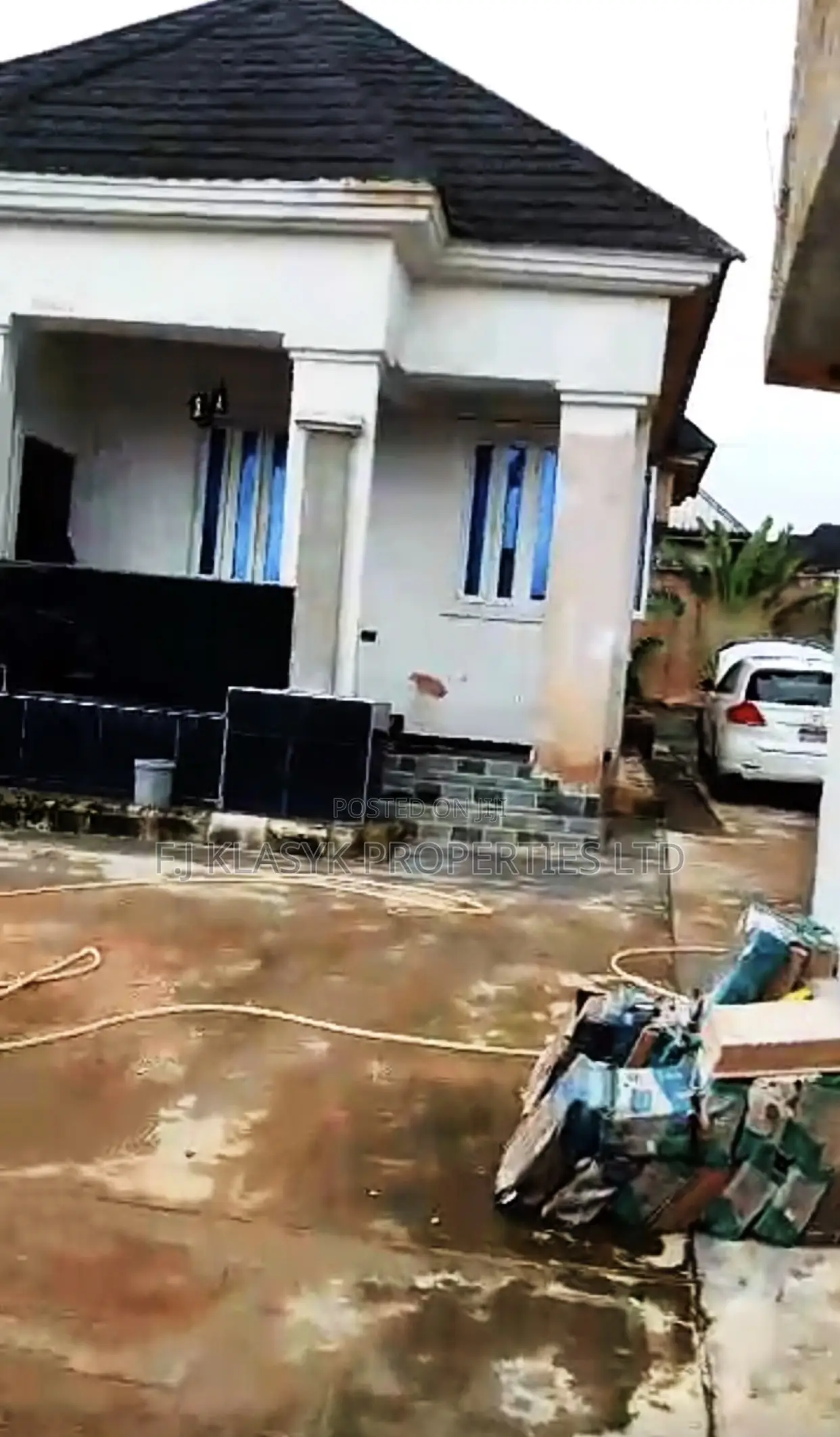 3bdrm Bungalow in Benin City for sale in Benin City