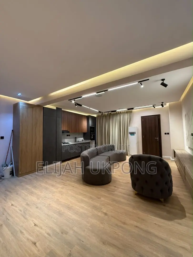 2bdrm Apartment in Lekki Phase 1, Ikate for rent in Ikate