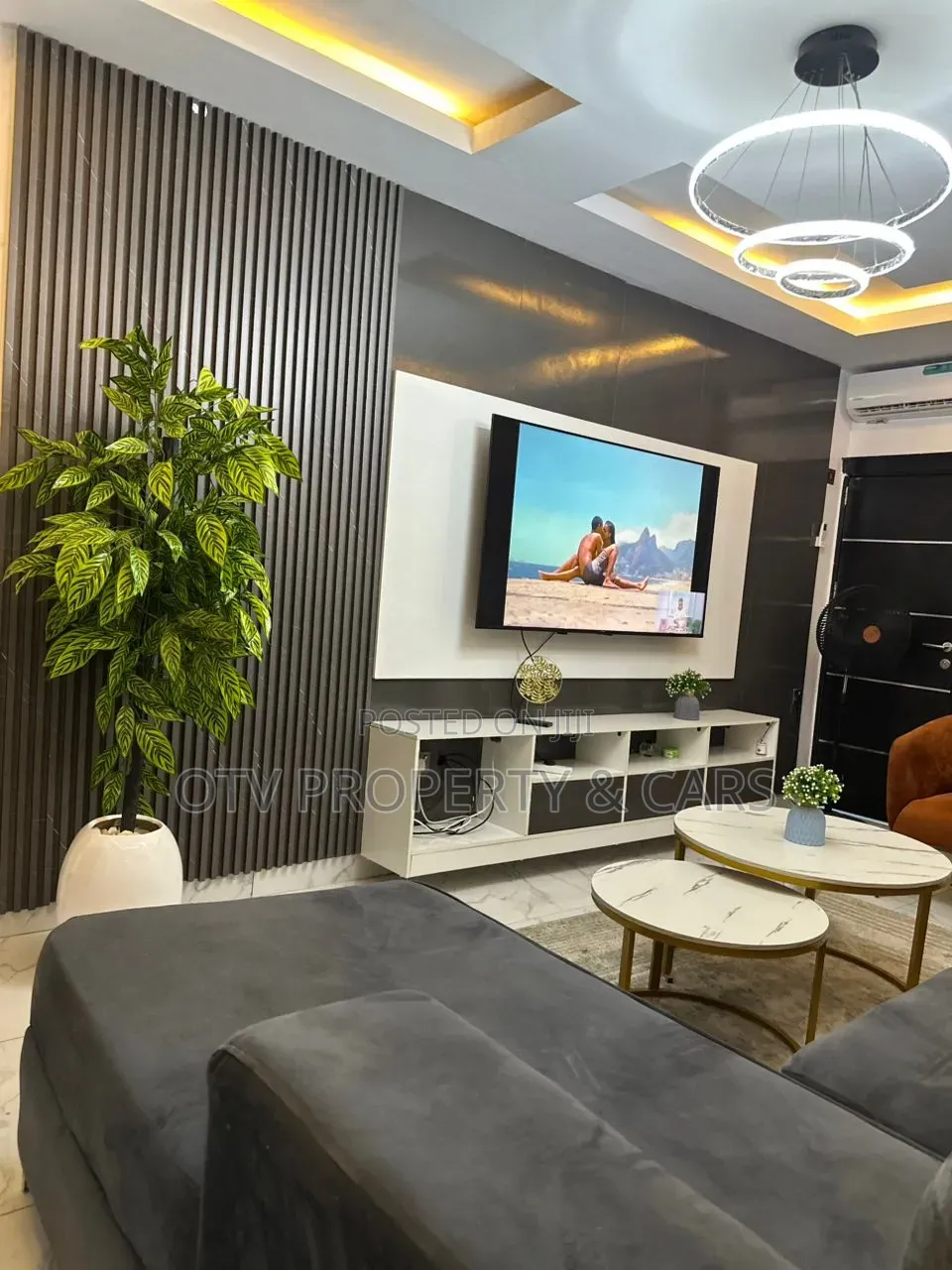 Furnished 14bdrm Block of Flats in Airport Road / Ikeja for sale in Airport Road / Ikeja