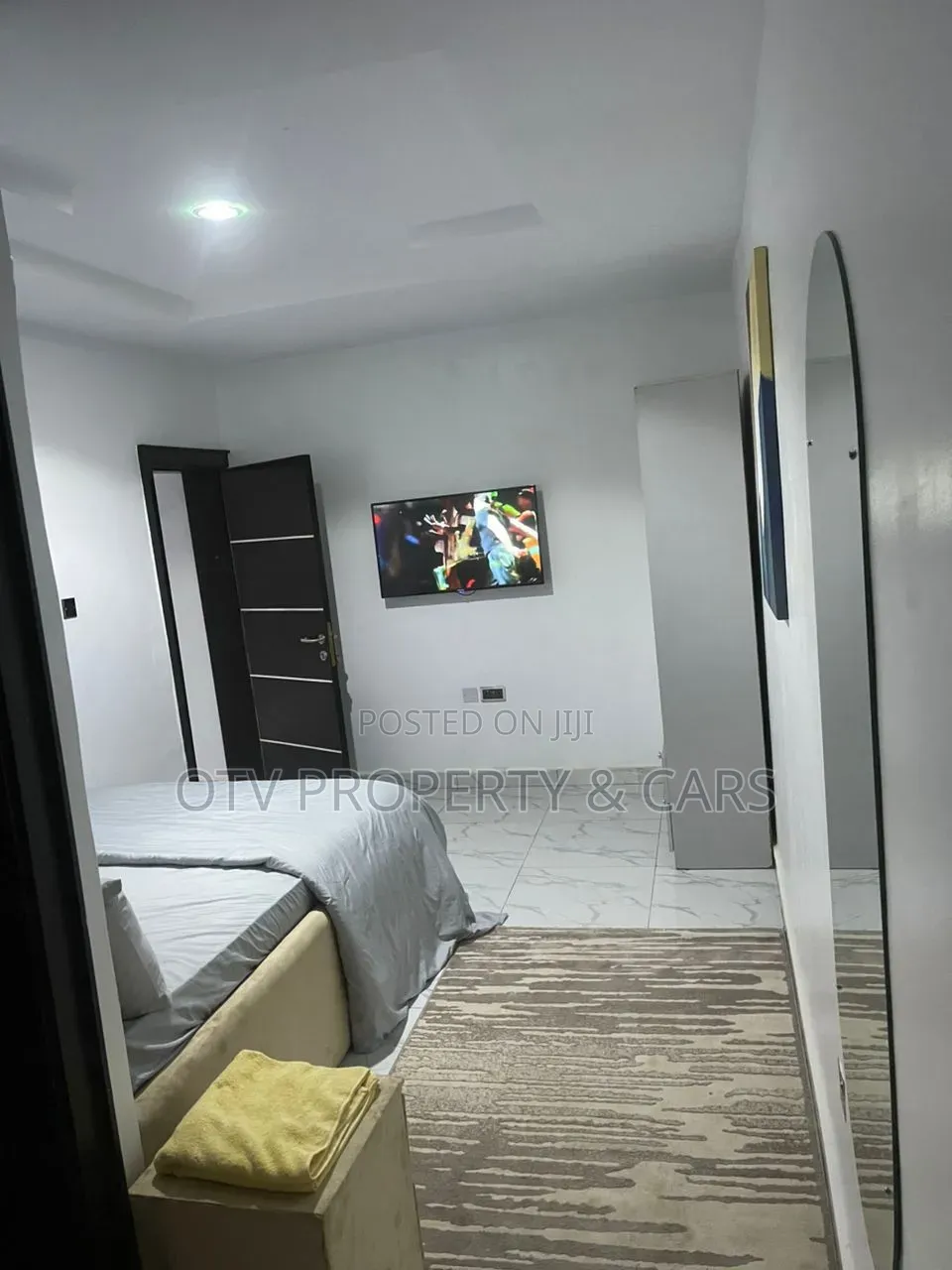 Furnished 14bdrm Block of Flats in Airport Road / Ikeja for sale in Airport Road / Ikeja