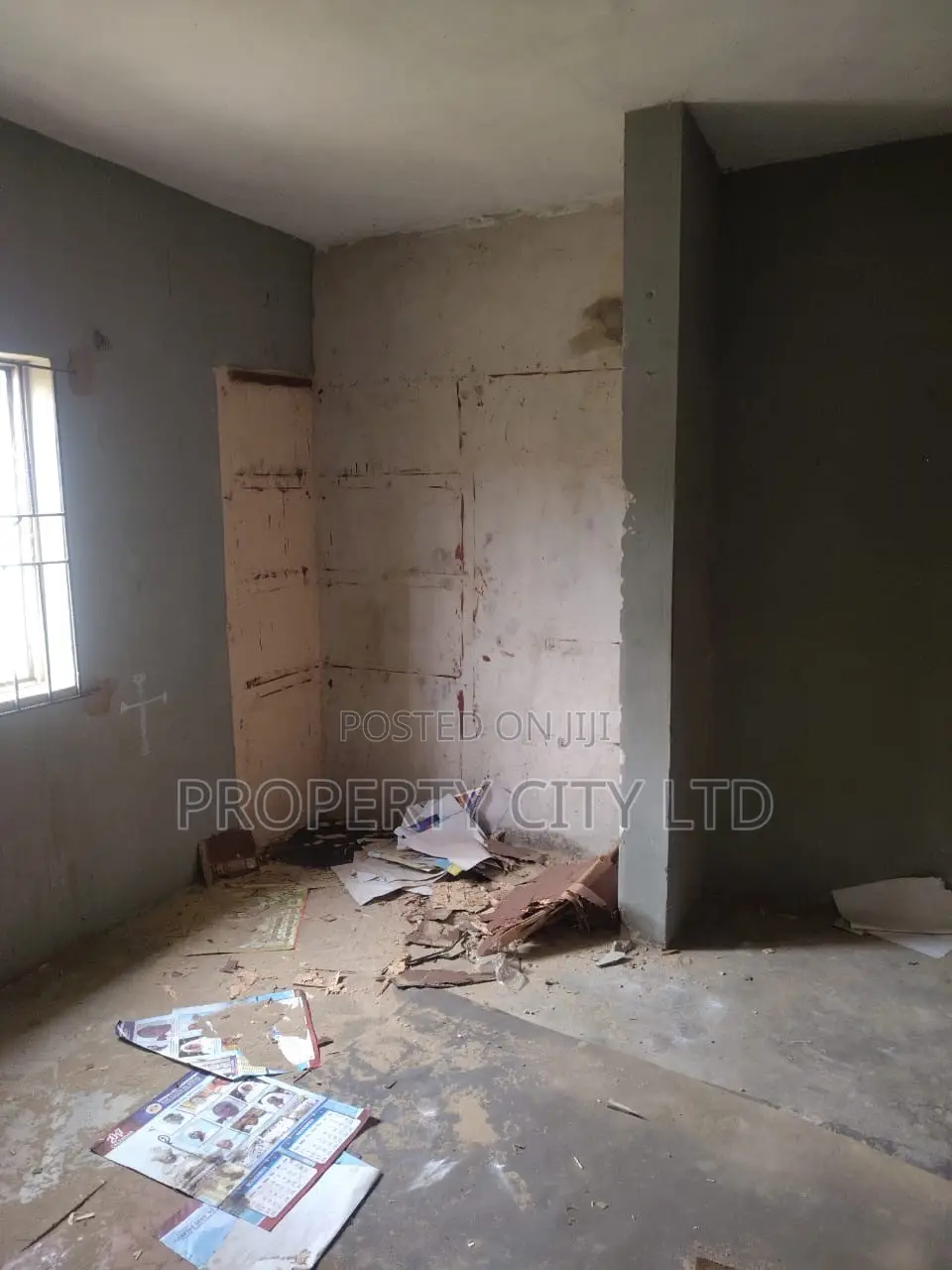2bdrm Apartment in Adeboruwa Housing, Igbogbo for sale in Igbogbo