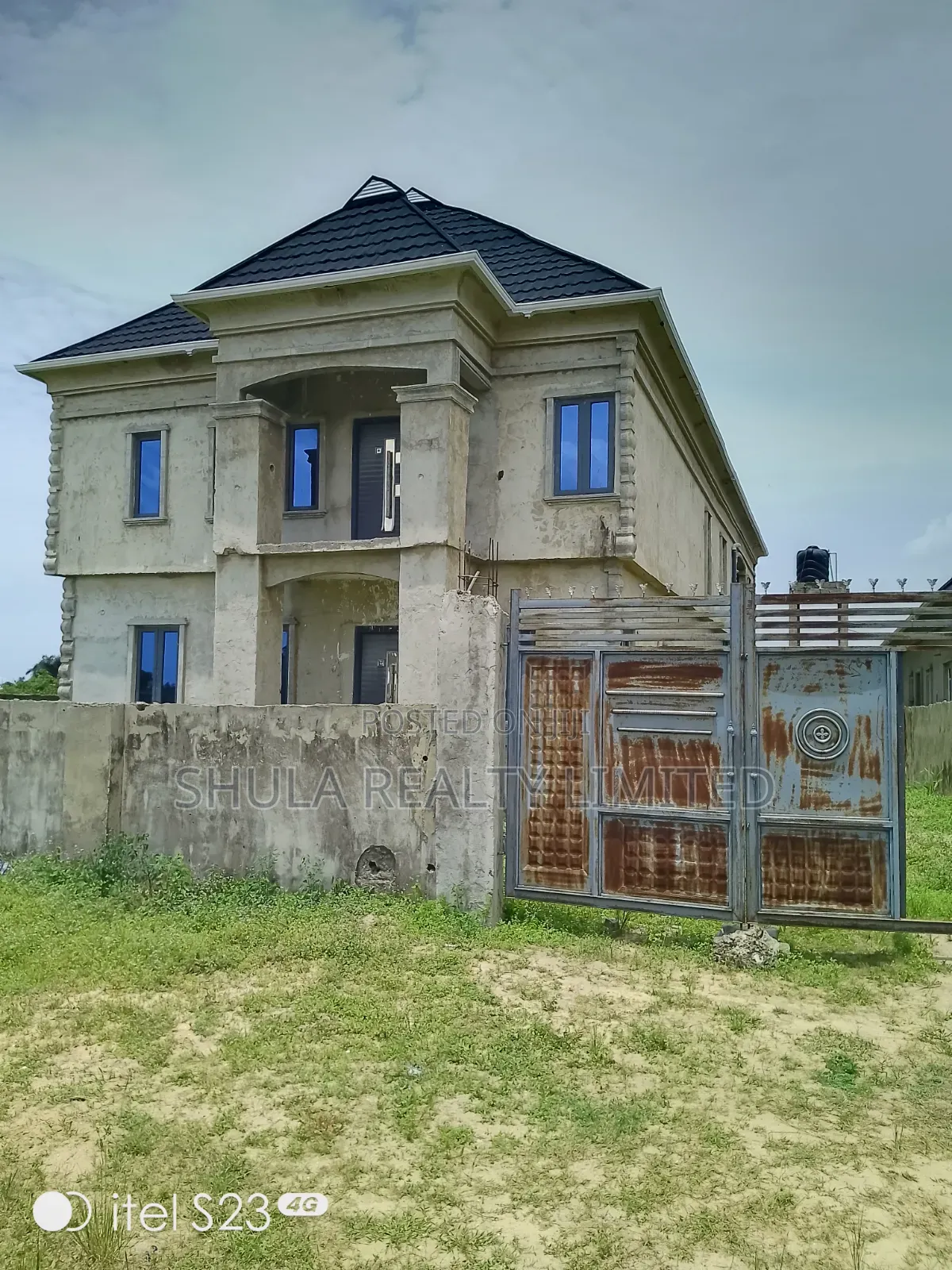 5bdrm Duplex in Oko Afo for sale in Oko Afo