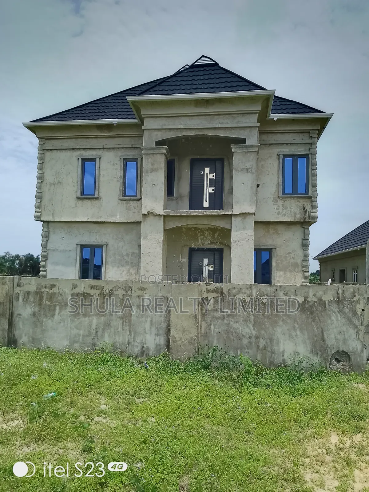 5bdrm Duplex in Oko Afo for sale in Oko Afo
