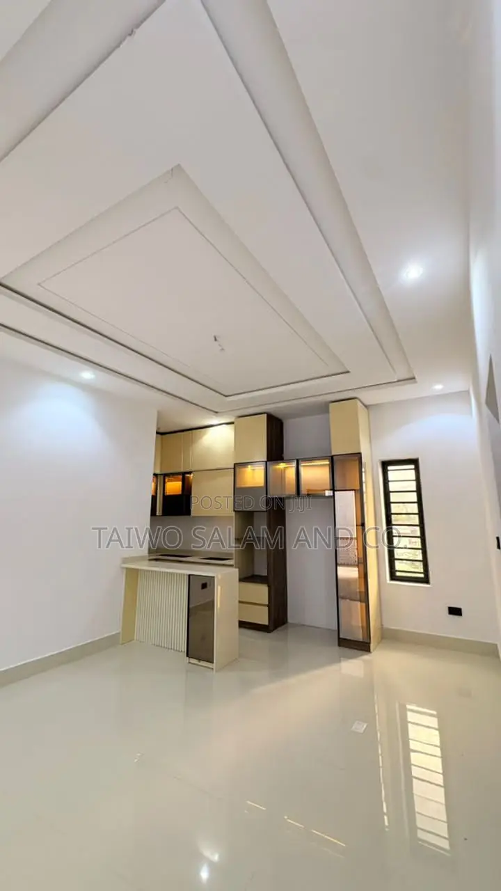2bdrm Apartment in Bodija for sale in Bodija