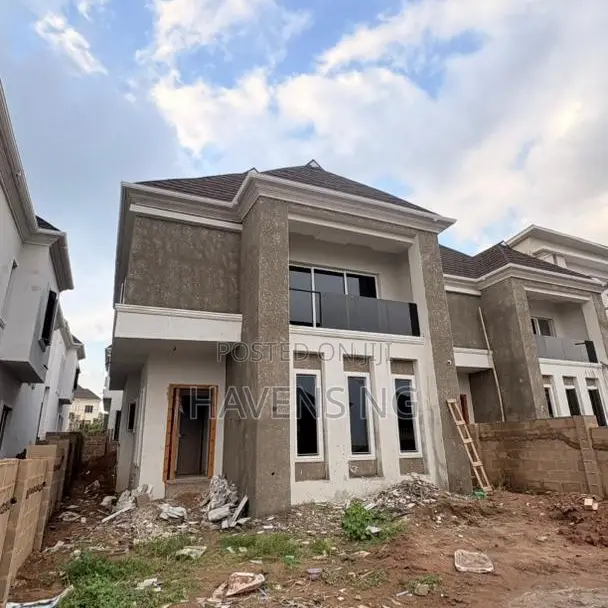 4bdrm Duplex in Akobo for sale in Akobo