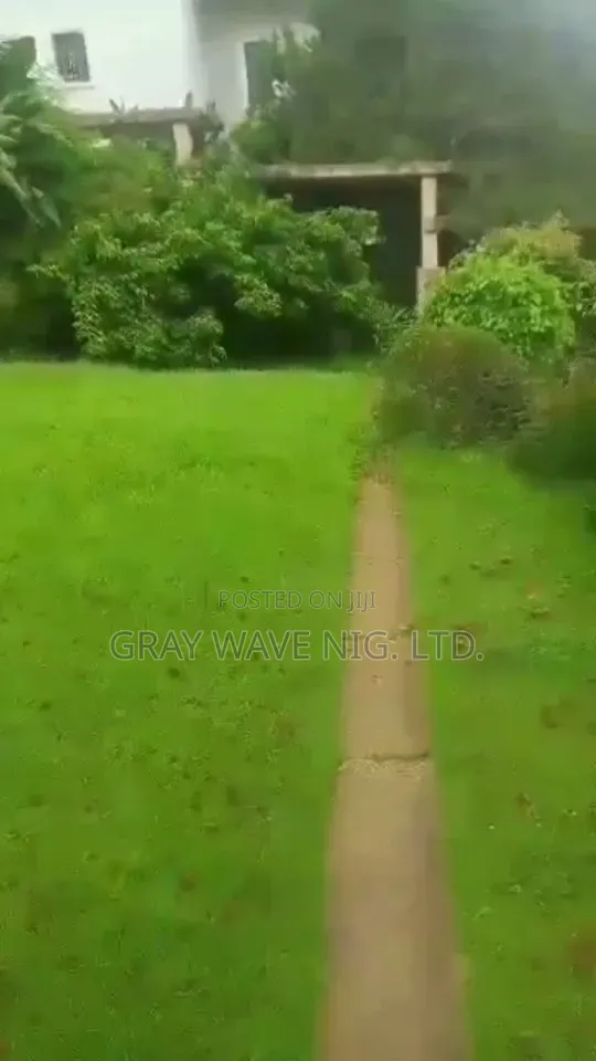 1600sqm Prime Residential Land || Old Structure in Maitama