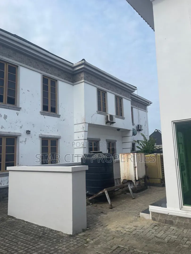 4bdrm Duplex in Lekki Epe Expressway for sale in Ilaje / Lekki