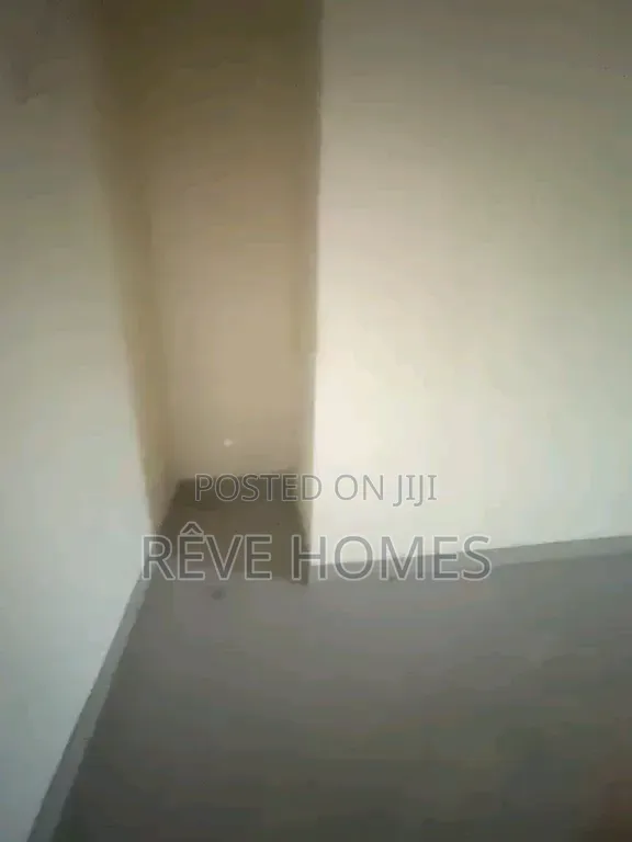 Mini Flat in Akoka for rent in Akoka