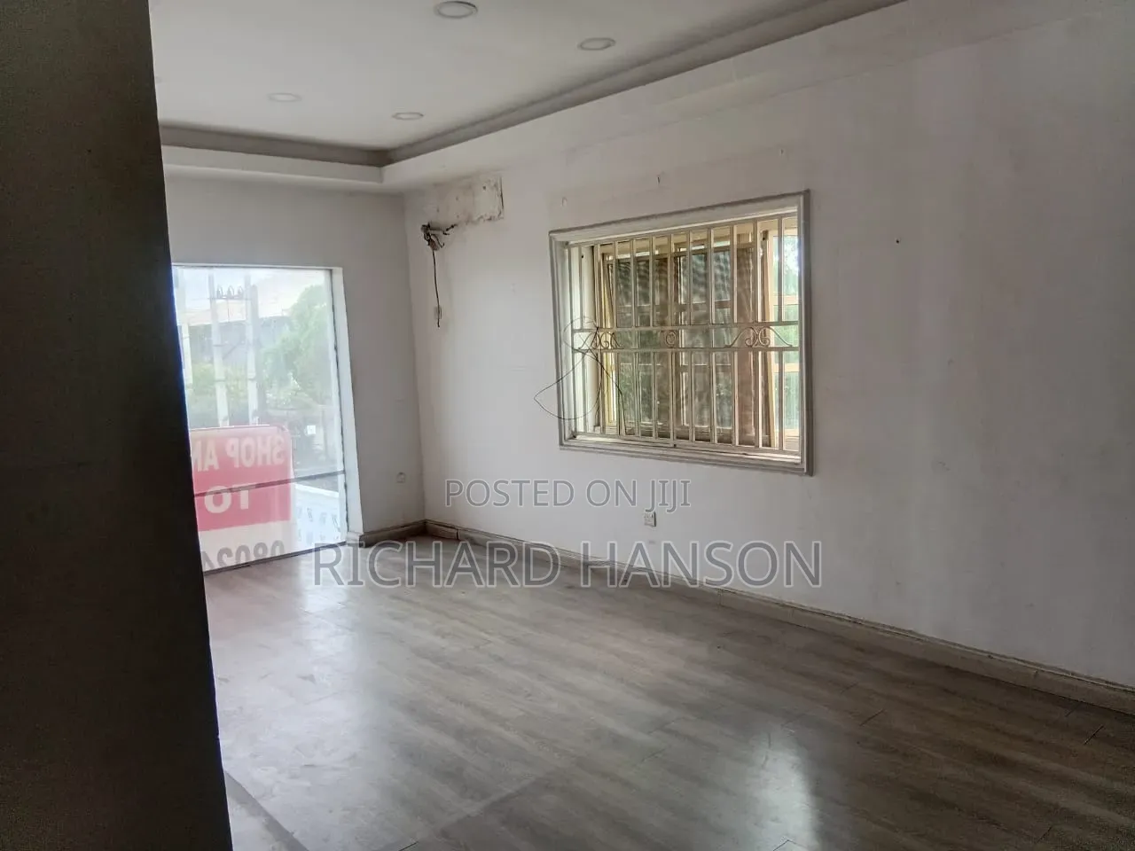 Office Space Lekki Phase 1 Rent 15m in Lekki Phase 1