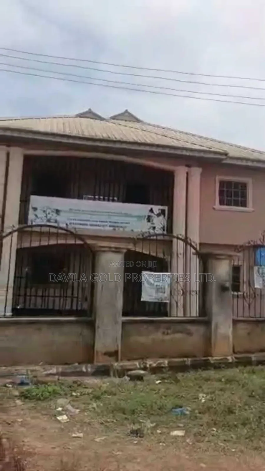 20bdrm Block of Flats in Benin City for sale in Benin City