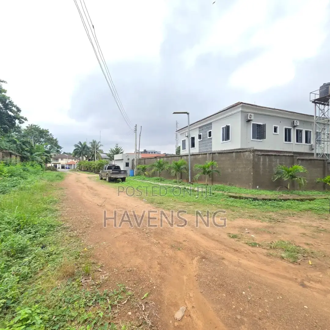 7bdrm Duplex in Agodi for sale in Agodi