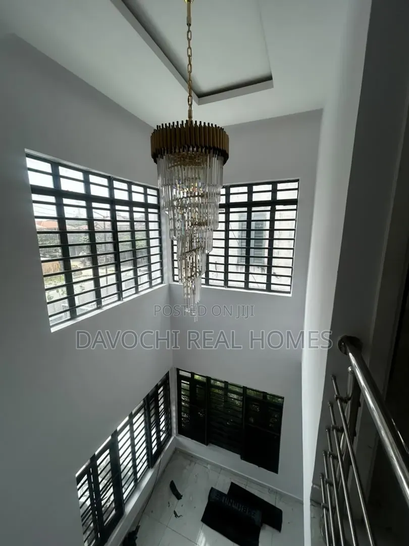 5bdrm Duplex in Lekki Phase 1 for rent in Lekki Phase 1