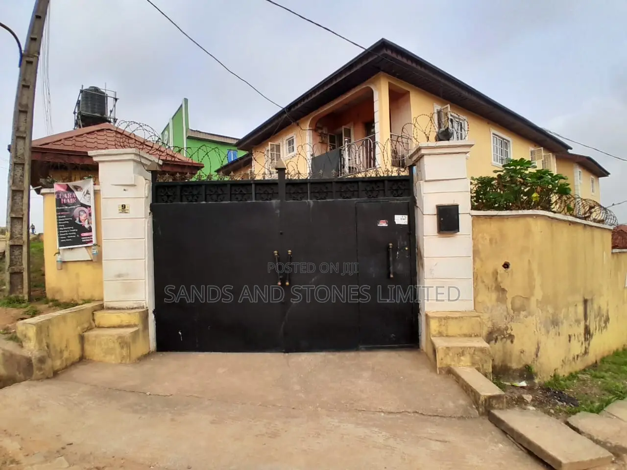 20bdrm Block of Flats in Ikorodu, Ebute for sale in Ebute