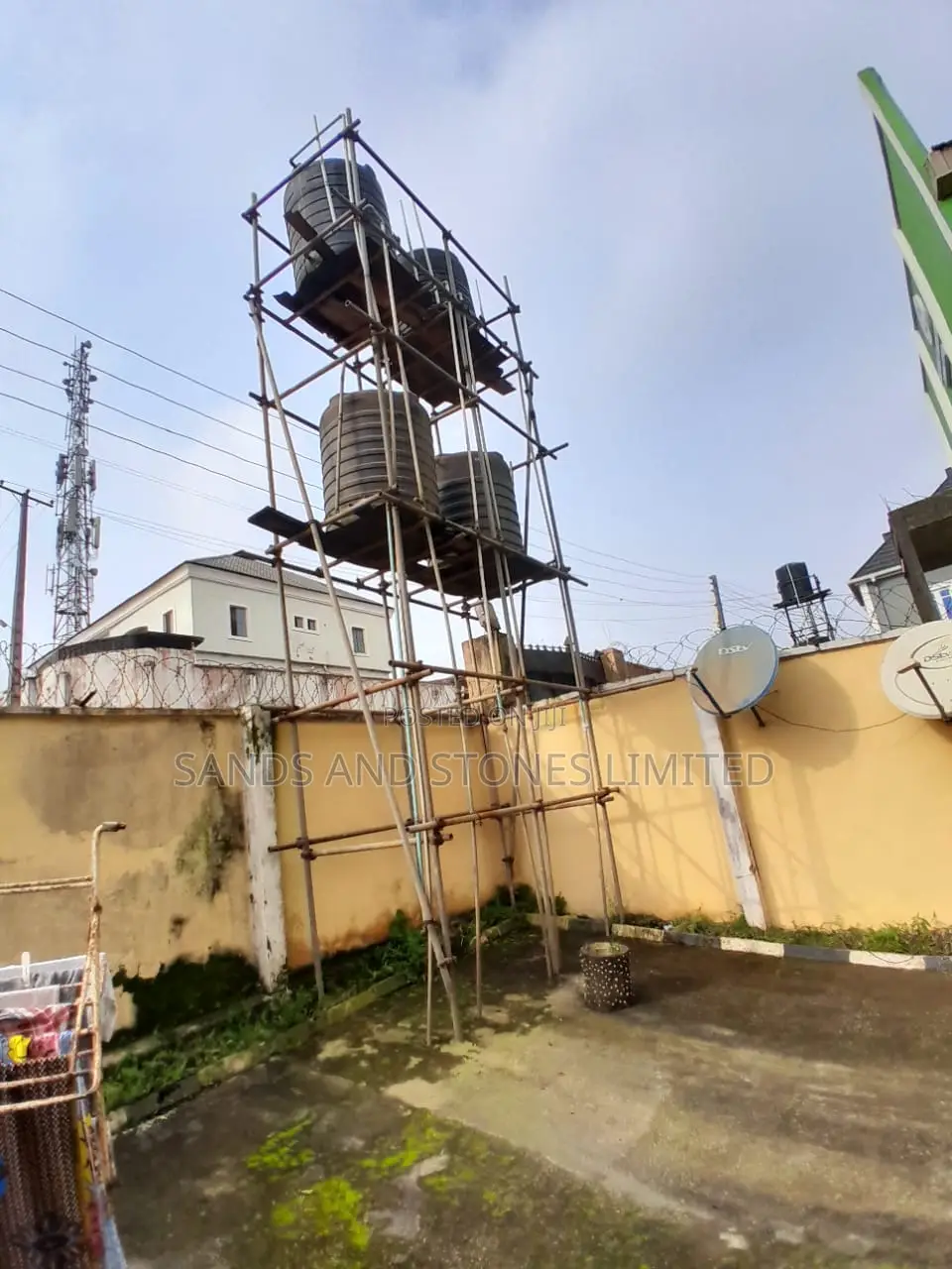 20bdrm Block of Flats in Ikorodu, Ebute for sale in Ebute