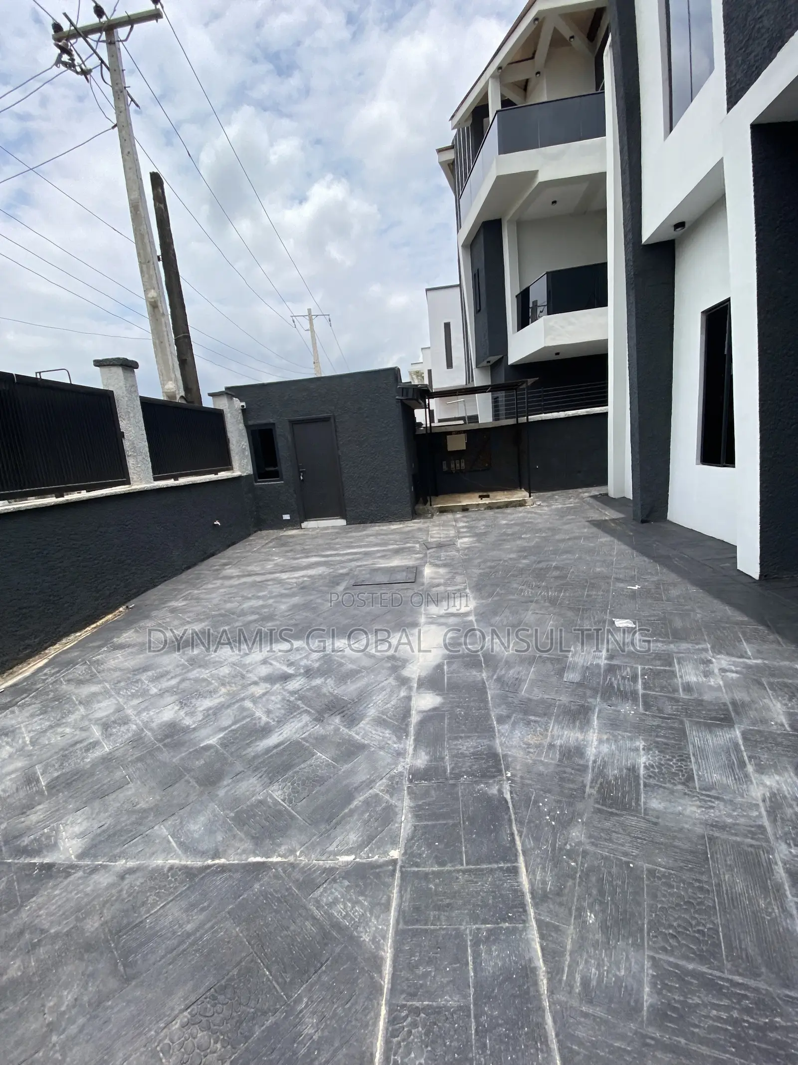 Furnished 5bdrm Duplex in Omole Phase 1 for sale in Omole Phase 1